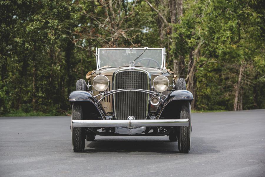  Chevrolet Confederate 4-Door Phaeton (1BA) 1932 года  (фото 12 из 14)